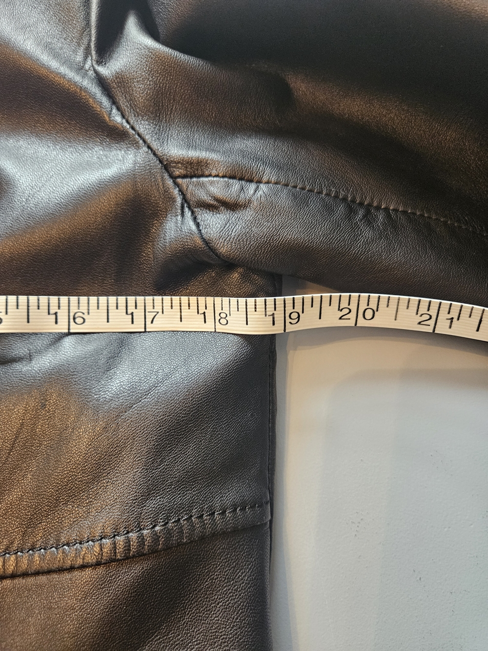 Danier Women's Leather Button-Front Jacket w/Removable Quilted Lining, Size XS - Picture 7 of 10
